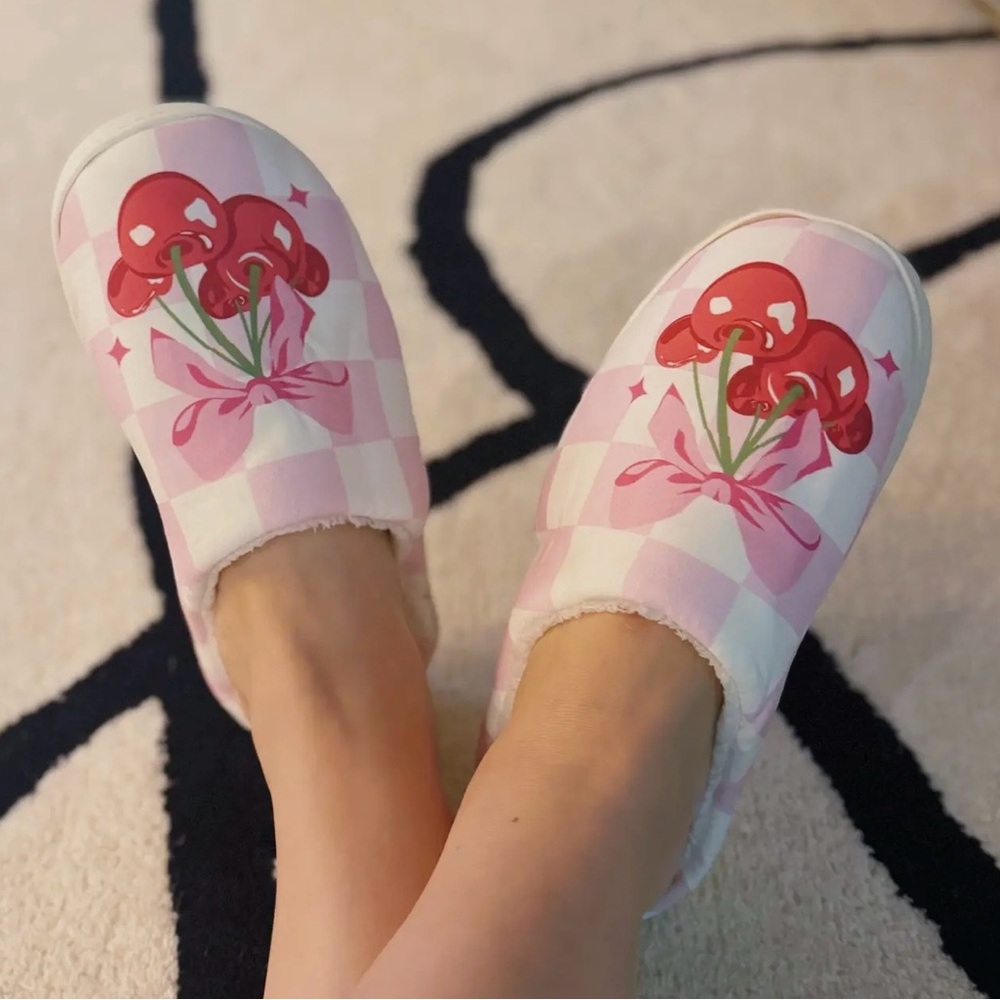 Pink Cherry Check Slip-On Women’s Slippers
